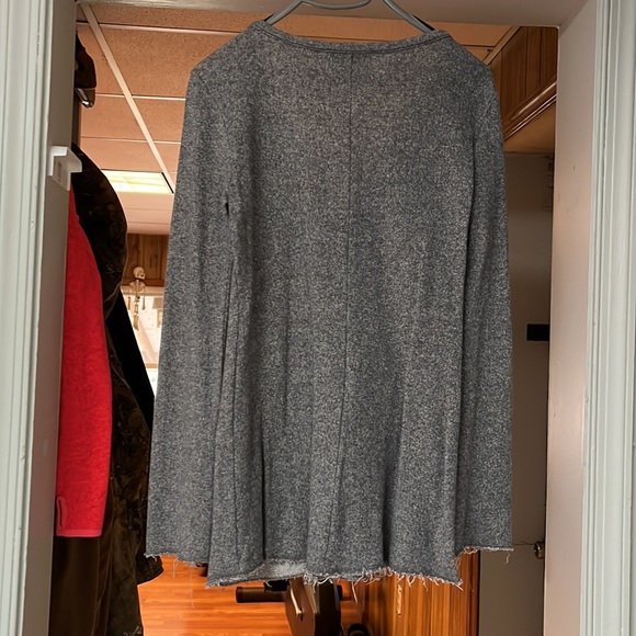 Victoria Secret Small Top - Picture 7 of 11